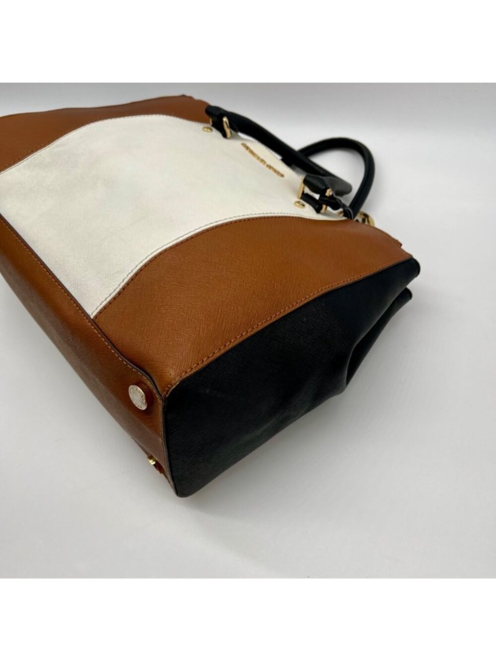 Michael Kors Large Leather Tri-Color Sutton Tote Bag - Picture 6 of 10